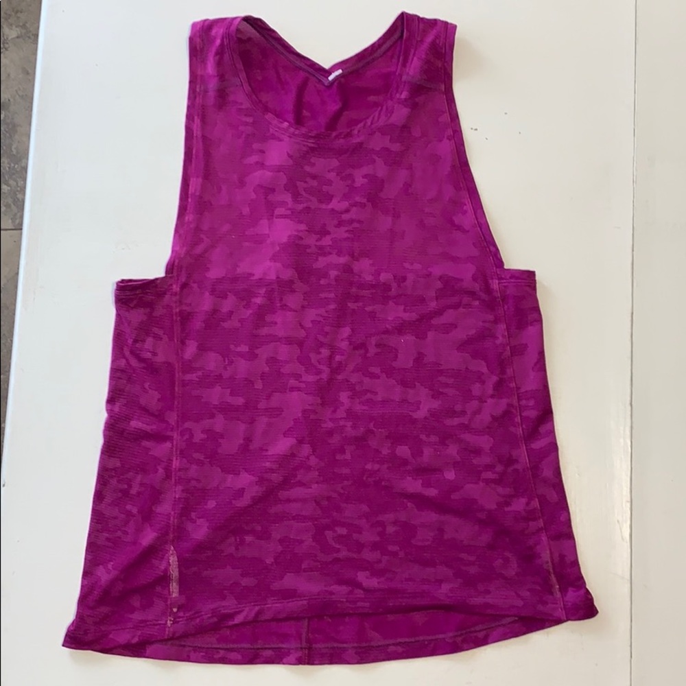 Lululemon racerback muscle tank size 6
